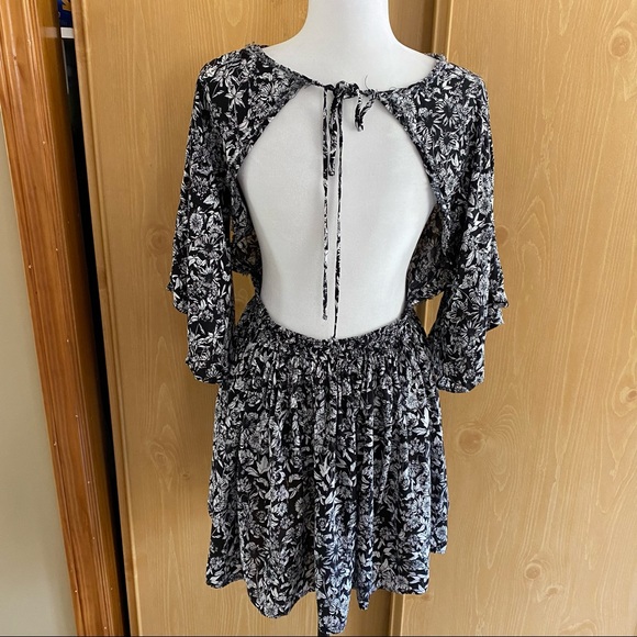 Olivaceous • Black & White Floral Open Back Mini Dress - Picture 9 of 12